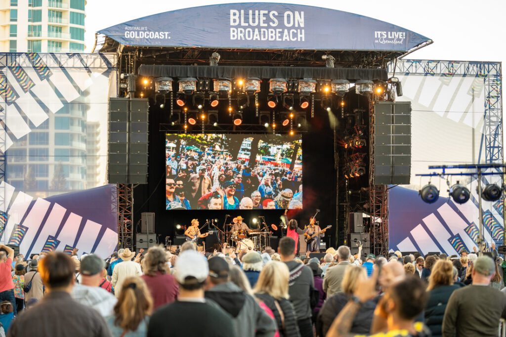 Blues on Broadbeach